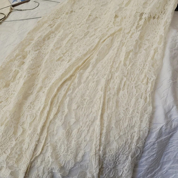 Forever 21 Lace Dress - Picture 2 of 6